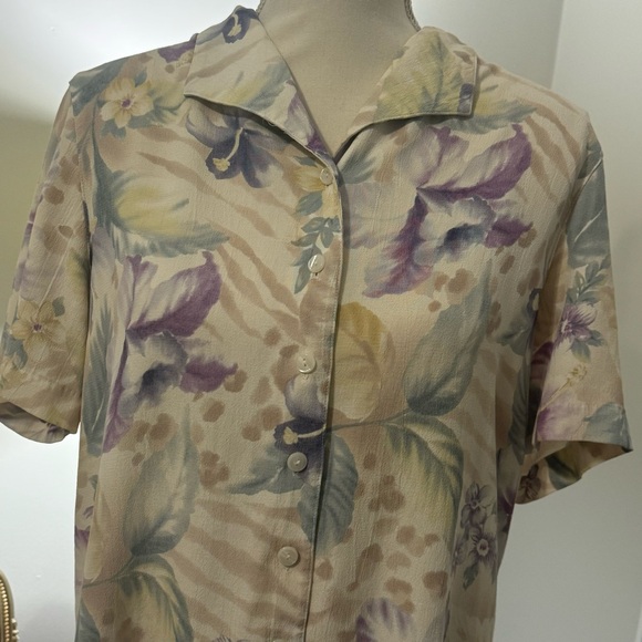 Alfred Dunner Floral button down  Blouse Size 12P - Picture 2 of 8